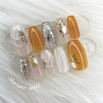 ニュアンスネイル 🍊 アシメントリーデザイン アシメネイル テラコッタ オレンジネイル キラキラネイル ミラーネイル ネイルチップ ラメ シェルネイル シルバー シルバーネイル ネイルチップ 