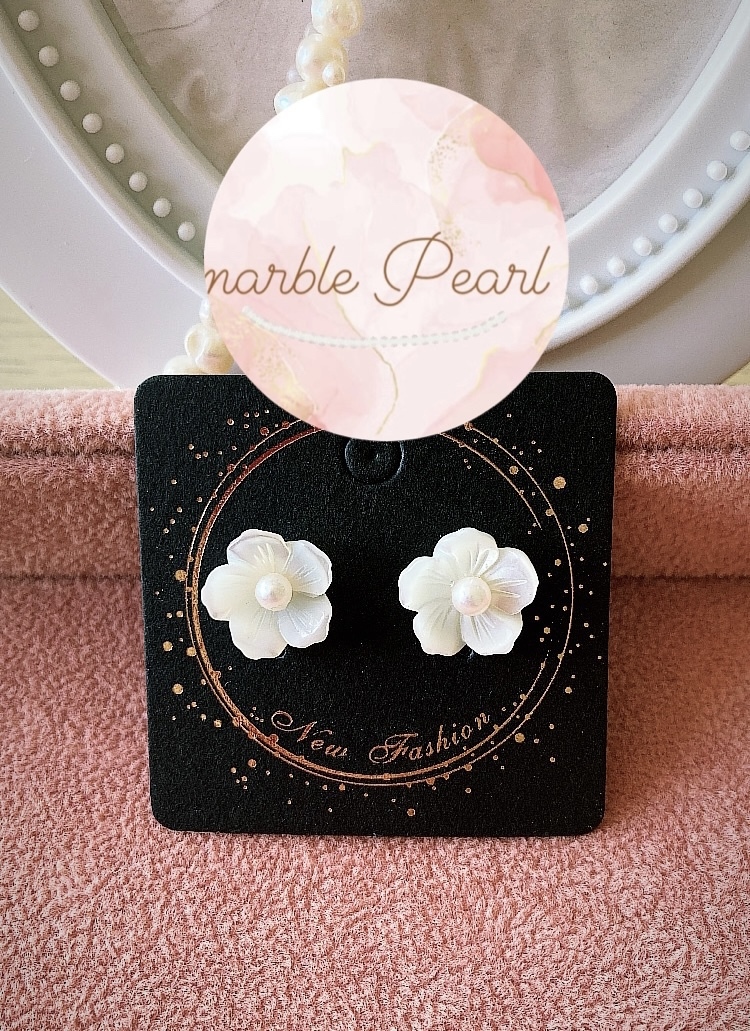 あこや真珠花シェルピアス