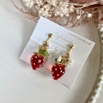 小粒いちごの耳飾り/紅苺/イヤリング