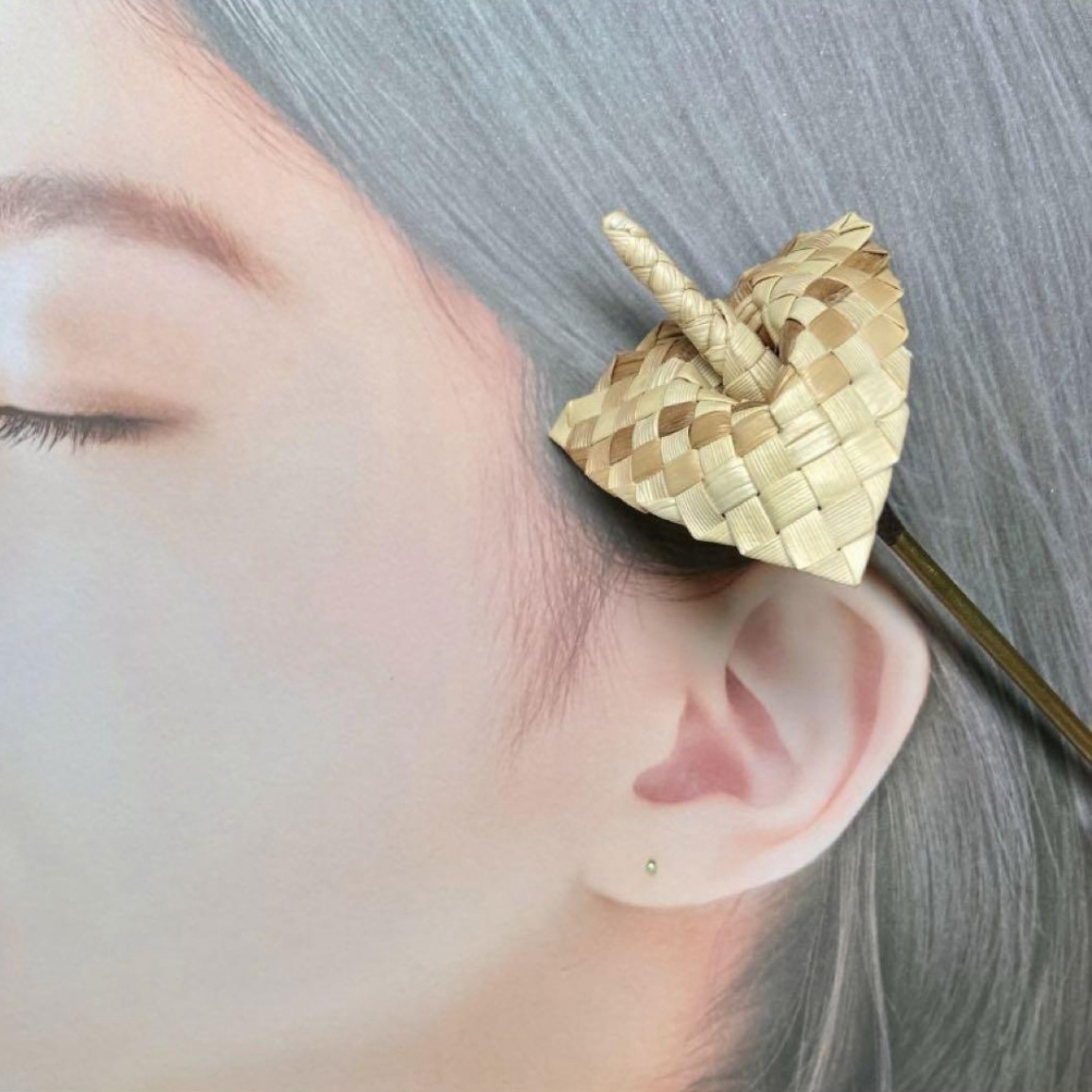 【1セット限定/5本入り】後ろ姿もぬかりナシ！ ラウハラ　ヘアピック　かんざし 数量限定＊ ラウハラ編みのアンスリウム ヘアピック・かんざし
