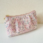 NEW♡輸入リバティ「フェリシテ」（ライラック）優しい手ざわりのタックポーチ♪イギリス♪ふんわりポーチ♪タナローン♪プレゼント♪ふんわり♪ポーチ