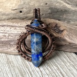 ラピスCopper wire wrap/ワイヤーアート/天然石ペンダント天然石ブレスレット/天然石/ﾊﾟﾜｰｽﾄｰﾝﾌﾞﾚｽﾚｯﾄ/ﾊﾟﾜｰｽﾄｰﾝ