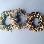 星チャームのシュシュ　インド刺繍リボン7