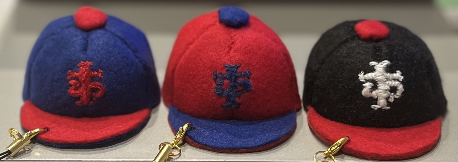 オーダー受付中】卒部記念 部活応援 部活お守り 野球帽子型フェルト