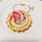 ストロベリークリームタルトバックチャーム