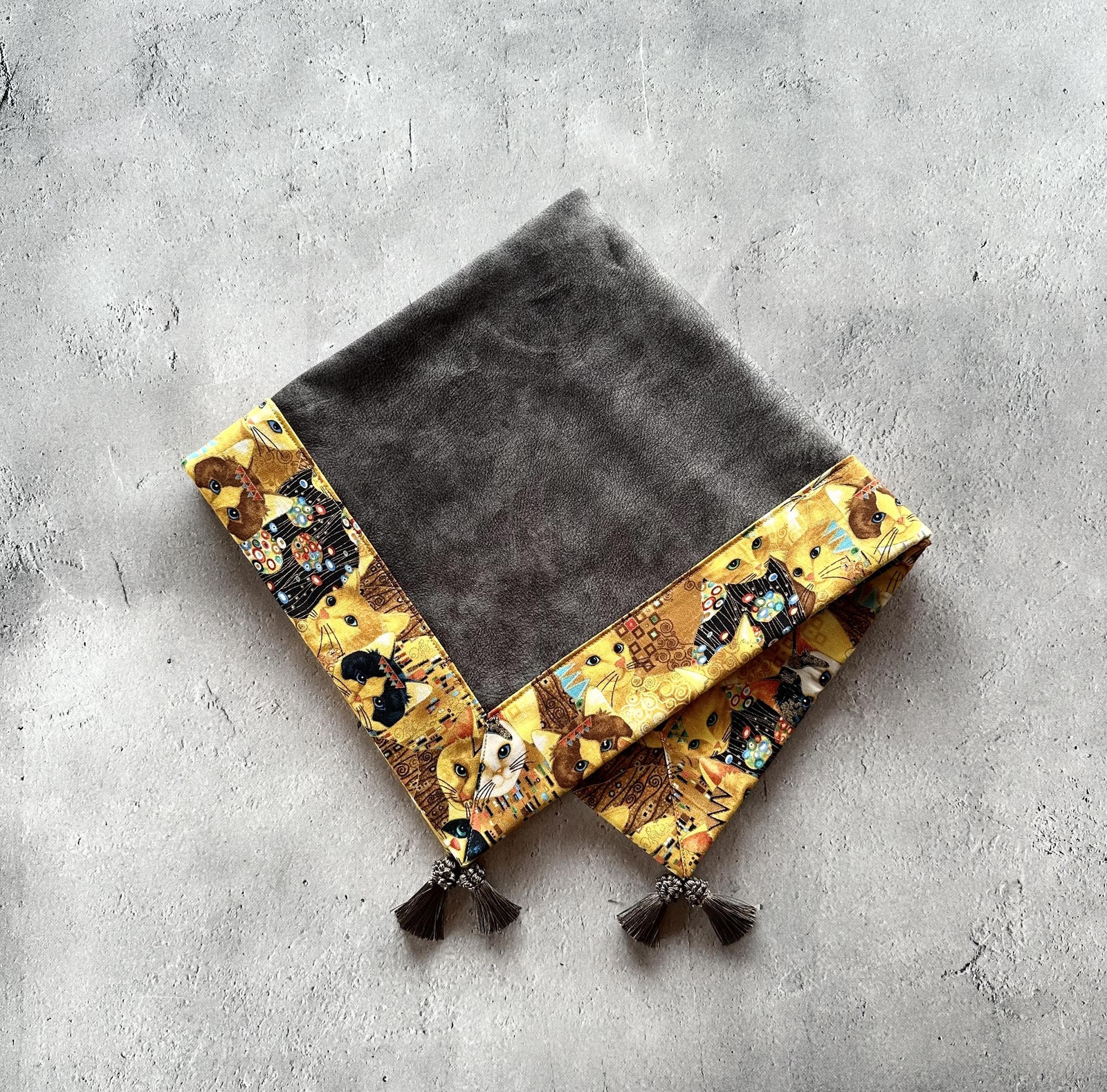 【再販】USAコットン☆エスニックキャットプリント ハンドメイドタロットクロス USA cotton エスニックキャットデザイン タロットクロス ハンドメイド