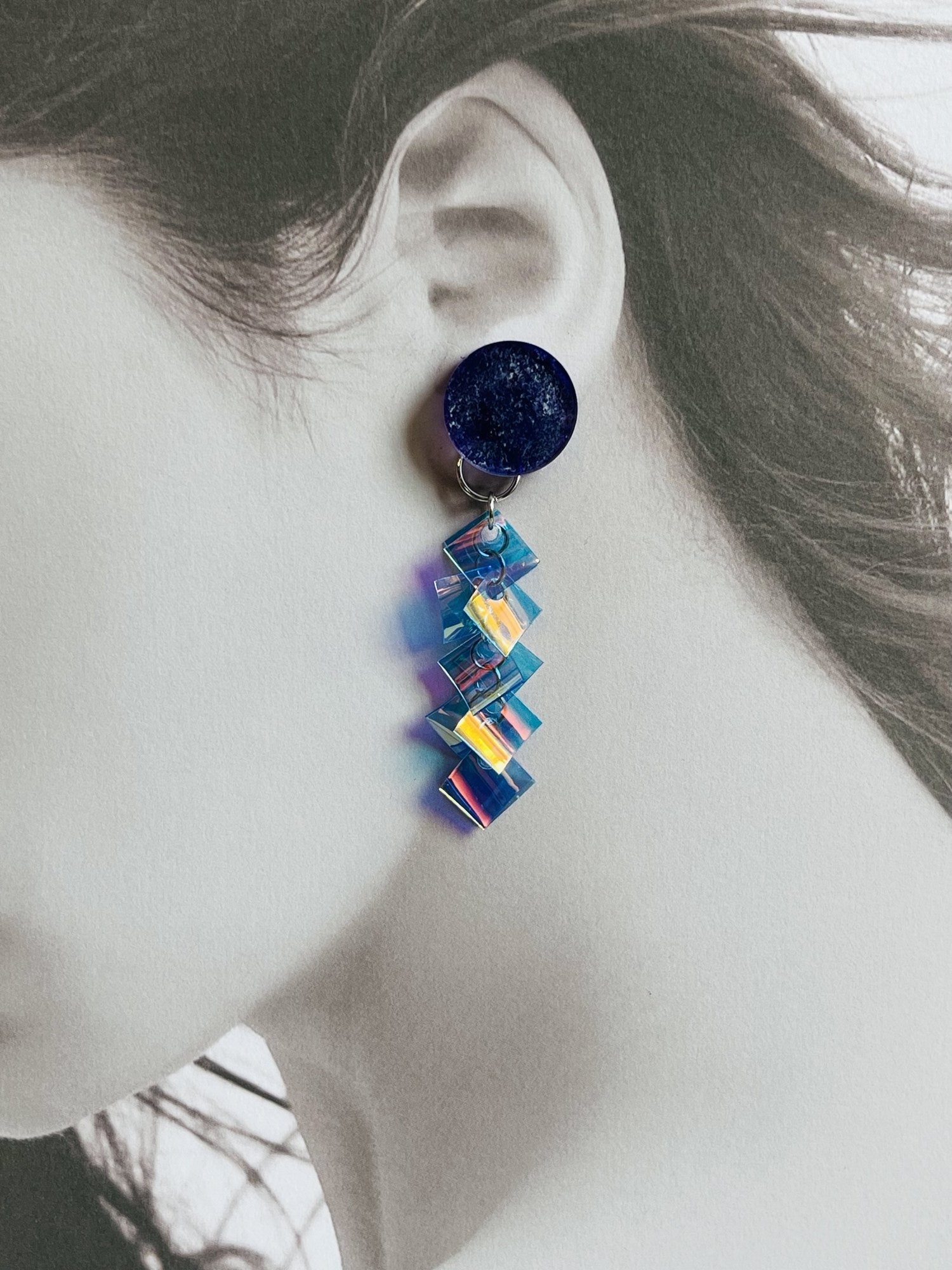 ♡ハンドメイド♡ビジューピアスイヤリング乙女座 幸運を受け止める ホースシュー（馬蹄）の小さなピアス