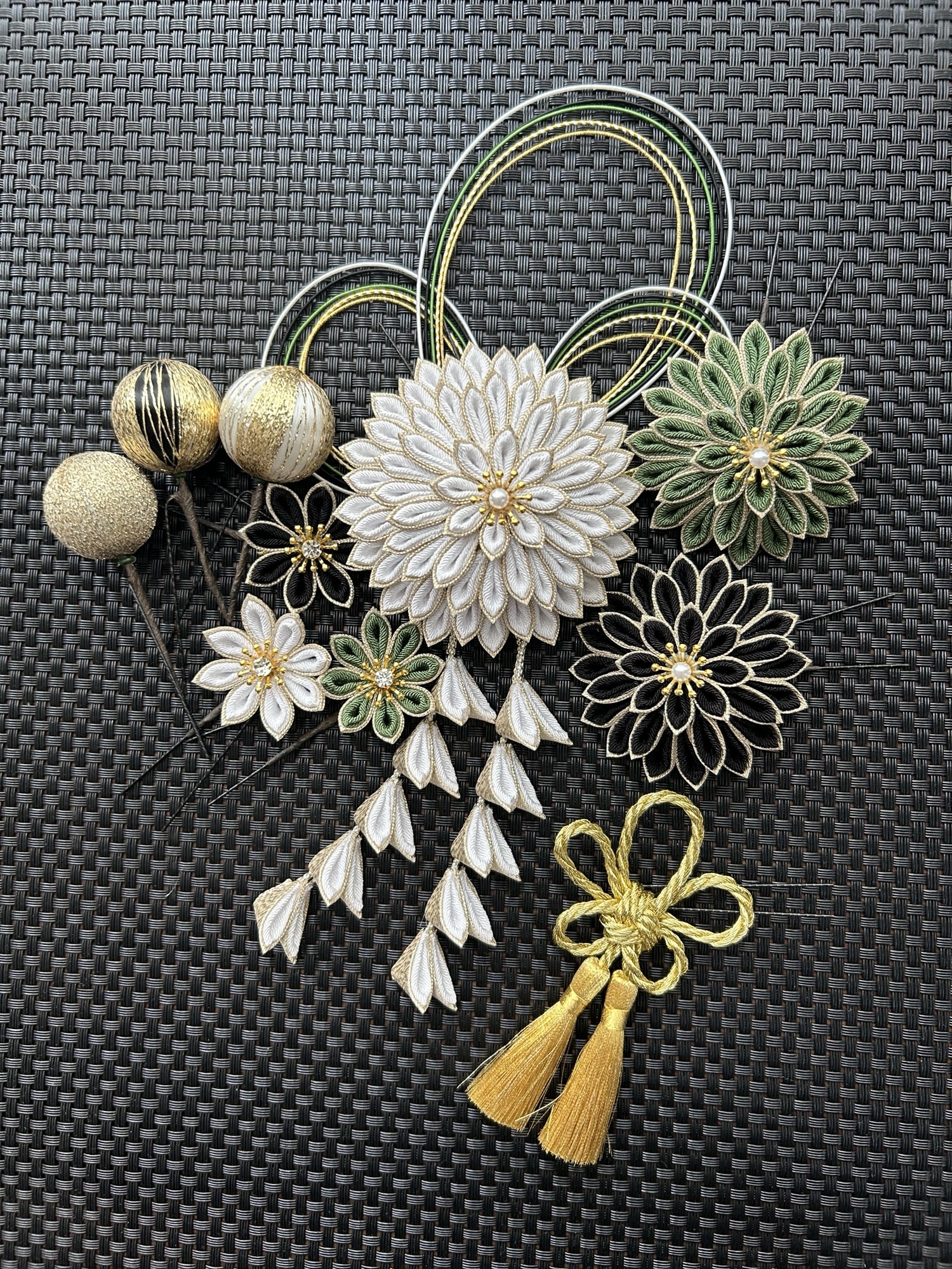つまみ細工　髪飾り　No.359