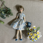 リカちゃんサイズ　🩵💙ブルーの小花柄のツーピース　バッグのおまけ付き