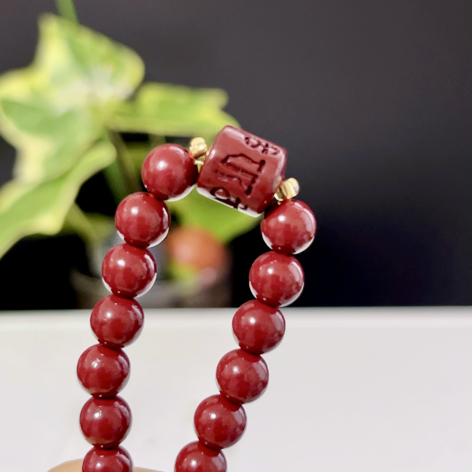 特選天然原鉱、朱砂、辰砂、ジナバー6.2ミリブレスレット 特選天然原鉱、朱砂、辰砂、ジナバー6.2ミリブレスレット - メルカリ