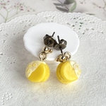 レモンマカロンのイヤリング/ピアス