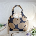 巾着ショルダーバッグ【あんぱん柄】【ベージュ x ネイビー 】