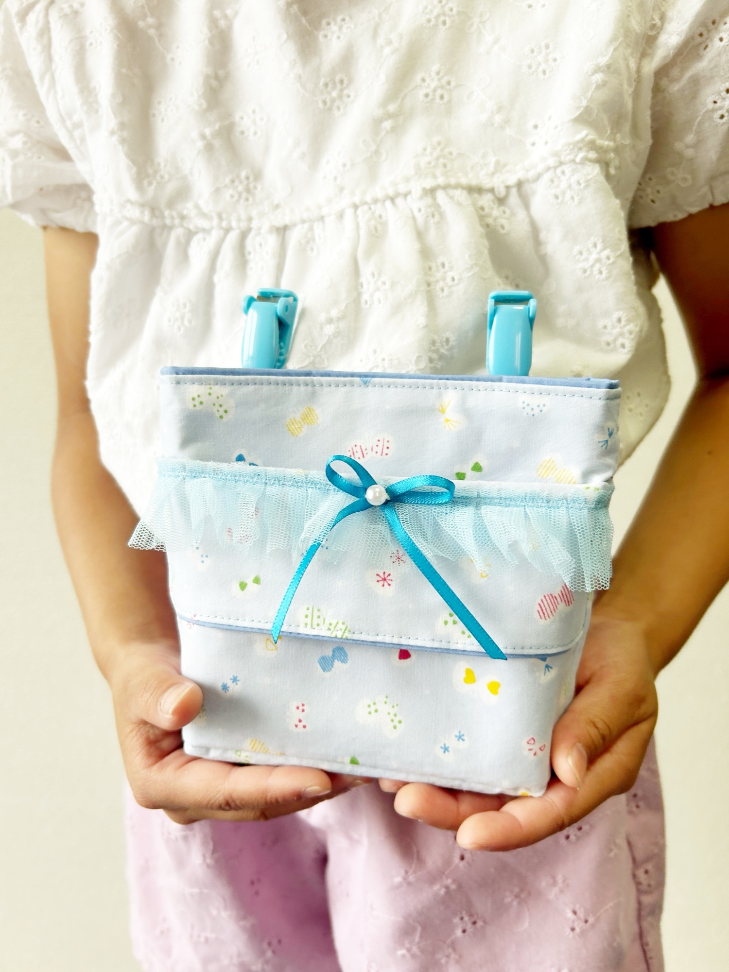 カラフルちょうちょ ◇ラミネート 移動ポケット ハンドメイド マチあり