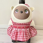 【LOVOT ラボット服】赤いギンガムチェックのスモッキングワンピース　リボン付き　（黄色のバラ刺繡）【ハンドメイド】