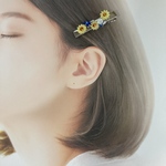 向日葵とサファイアカラービジューのヘアクリップ
