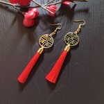 中華風チャームとタッセルのピアス(イヤリング)（赤）（双喜紋or福）【サブカル】【チャイナ】【中華風】