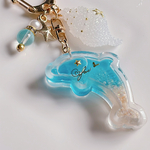 シャカシャカキーホルダー　イルカシェイカー