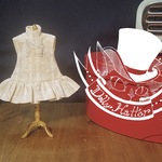 オビツ11　ワンピース【ミルク（同布フリル、白ビーズ）】