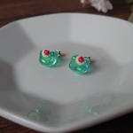猫のクリームソーダピアス