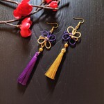【バイカラー】吉祥結びとタッセルのピアス(イヤリング)（紫×ゴールド）【チャイナ】【中華風】【和ゴスロリ】【華ロリ】【卒業式】【着物】【袴】【成人式】【浴衣】【和風】