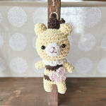 ハチプー🐝🧸キーホルダー