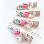 🍦 Polar bears and ice cream ✵チョコスプレーのバニラアイスみたいなシロクマとホイップのヘアクリップ【 つや消し】　※一本