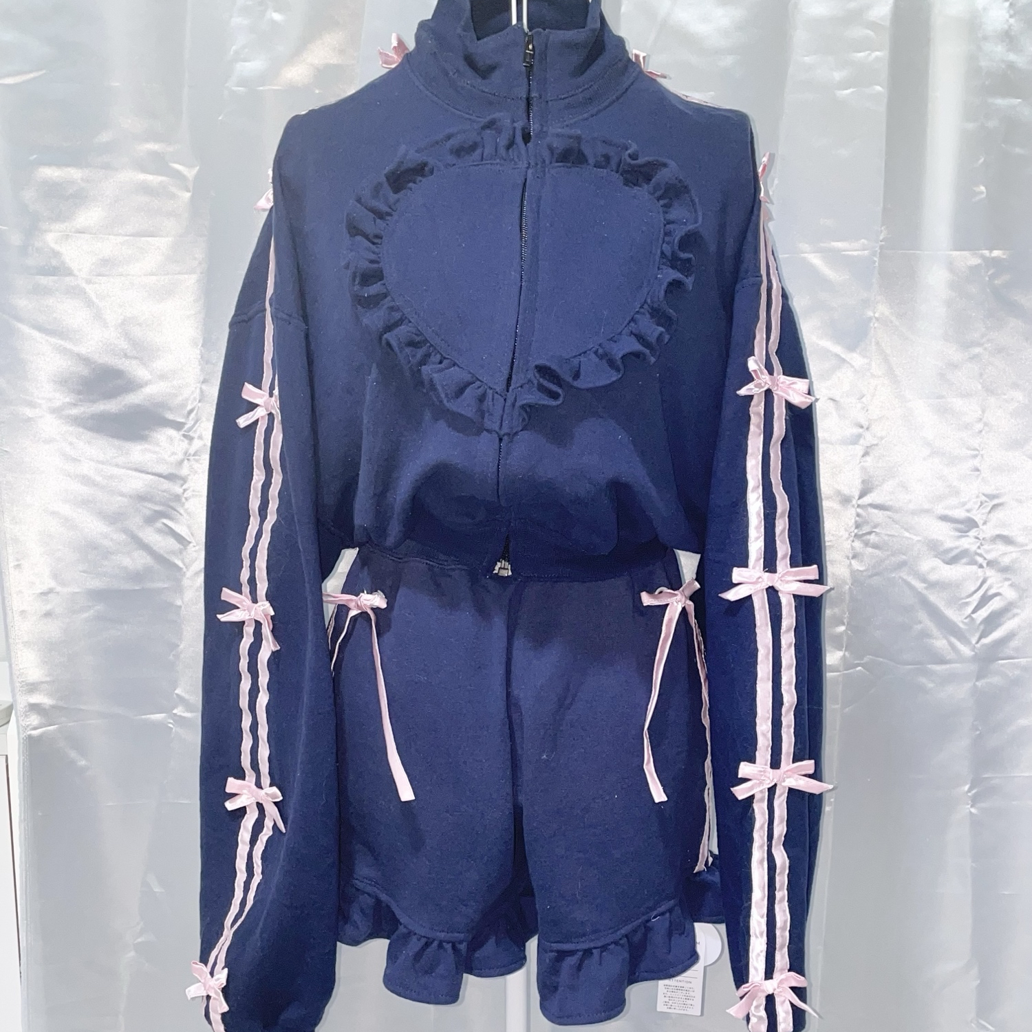 古着　リメイク　ジャージ　フリル　レース フリルリメイクジャージ🎀 ¥6,800 購入はプロフィールのURLから