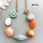 大人ターコイズ×オレンジ×ホワイト 大ぶり レトロ アンティーク アクリルビーズ マンテル 紐 ロングネックレス【金属アレルギー対応】夏