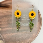 ♡ひまわりのピアス/イヤリング🌻♡ チャーム/キーホルダー変更も可能です✨