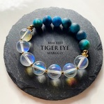 【6/25 asuda03様専用◆御売約】1300→1100　　　　BL400-969タイガーアイ惑星BLUE&大粒LUNA 17㎝*天然石ブレスレット  [送料無料]　