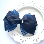 大人可愛い**Navy Blueリボンバレッタ