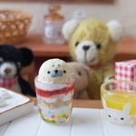 ミニチュア　あざらしパフェ