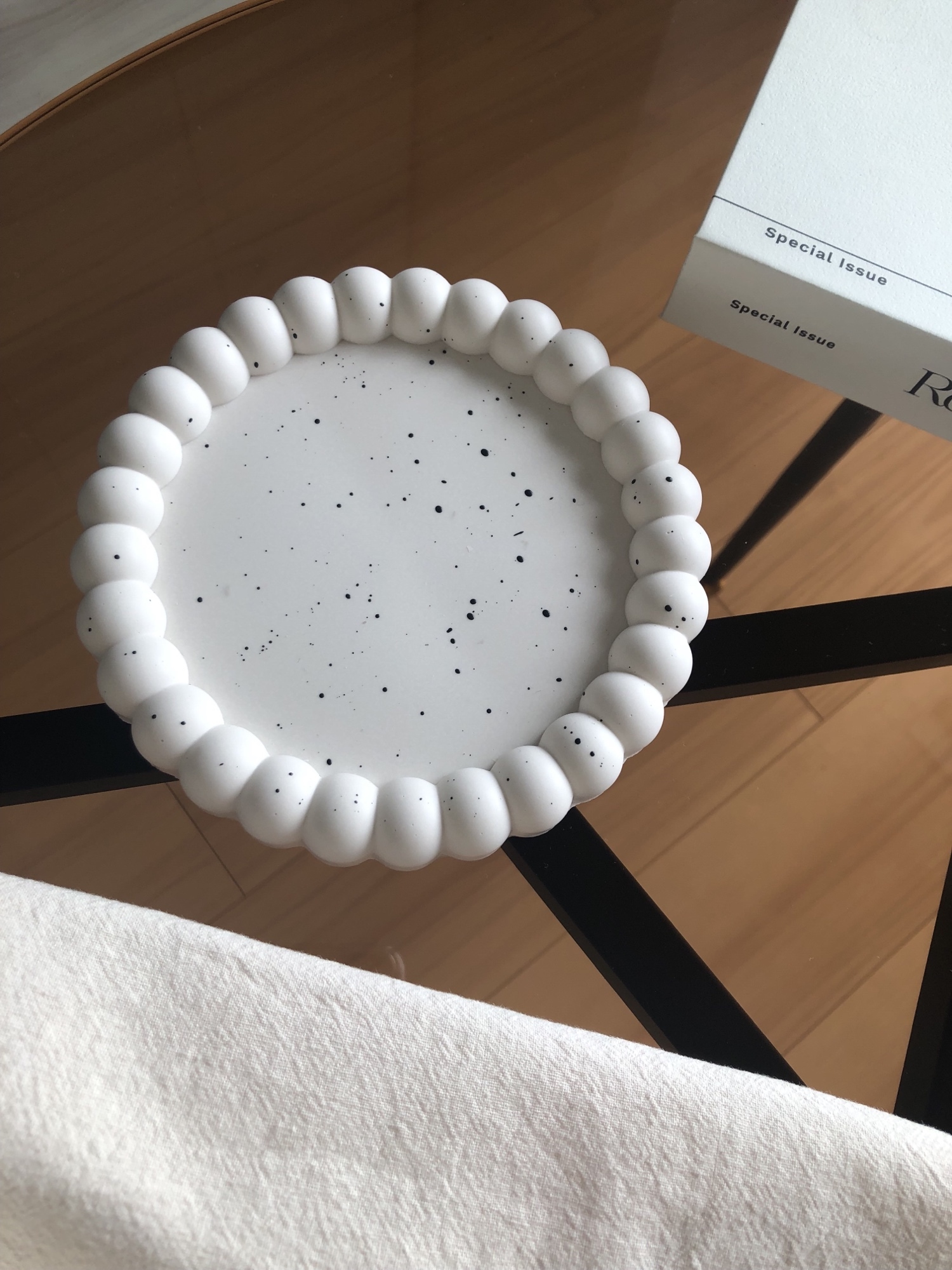 つぶつぶ tray / アクセサリートレイ ジェスモナイト 小物置き 