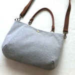 Khno1様オーダーのお品。杢グレーの2WAYおさんぽバッグ