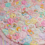 hana*ハンドメイド☆ヘキサゴンパッチワークラウンドマット大☆レトロアニマル♪
