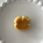 かじりかけ…♪クリームパンのブローチ♡
