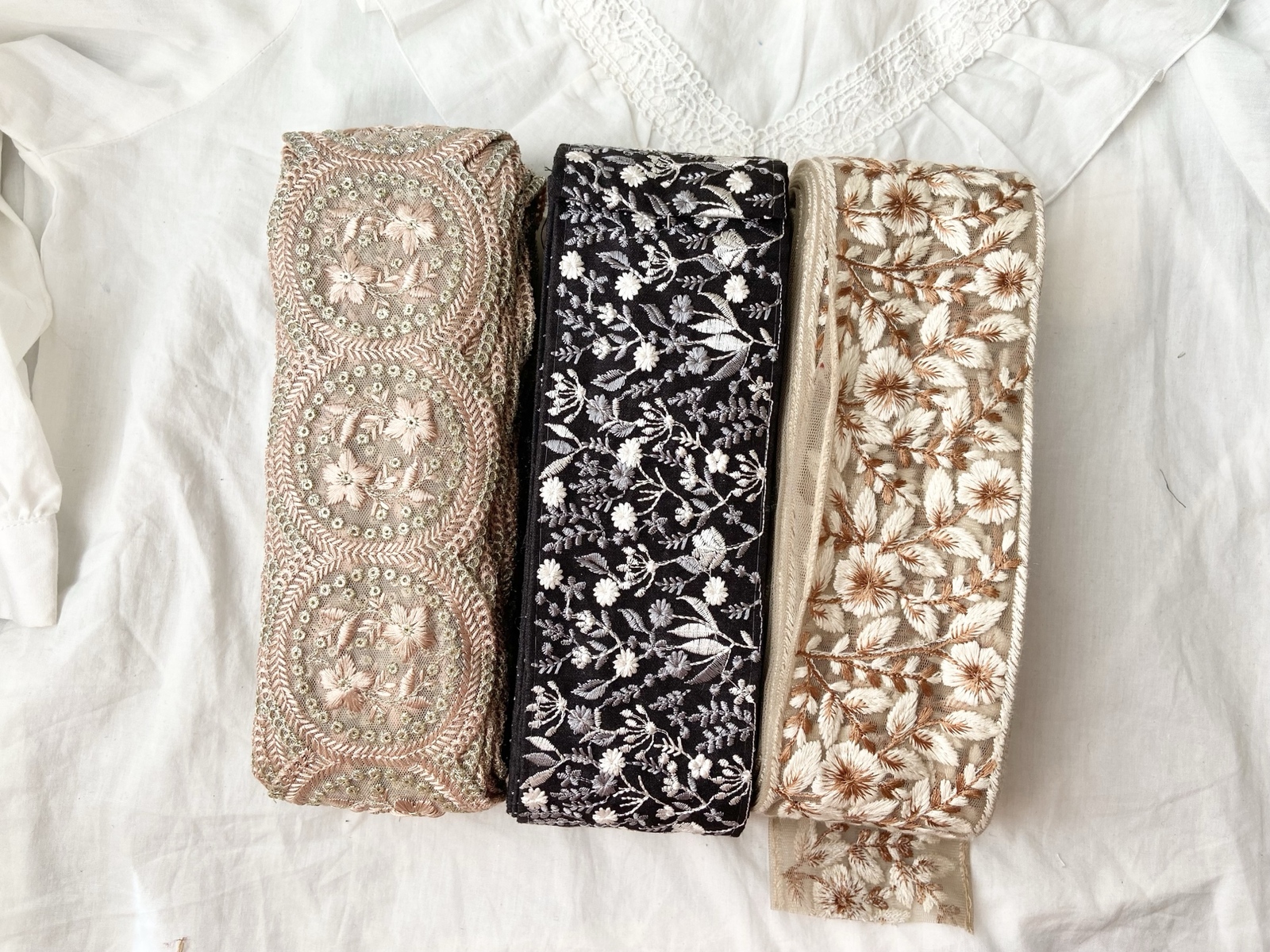 再販×2】【50cm×5本 】 インド刺繍リボン アソートパック ランダム