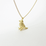立体の歌う小鳥さんのネックレス　singing bird Necklace