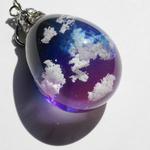 雲レジン☆青の帳が降りる頃☆空たまご1☆オススメの紐ペンダント