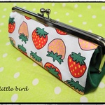 がま口ﾍﾟﾝｹｰｽ・ﾒｶﾞﾈｹｰｽ　＊Fruit - strawberry＊