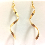 シンプル 大人可愛い♡ ゴールド ウェーブ イヤリング