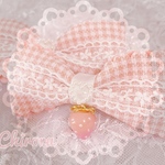 苺とお花レースのギンガム♡ヘアクリップ (ピンク)ロリィタ ロリータ メイド アイドル衣装 量産型 地雷 コンカフェ クラシカル ゆめかわ ツインテール 発表会 キッズアクセ いちご イチゴ リボン