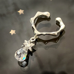 星の雫のイヤーカフ