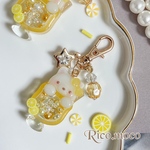 【ねこちゃん】 夏にピッタリ☀ 爽やかレモネード ドリンクシェイカー シャカシャカキーホルダー 1点