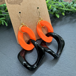 ブラック×ネオンカラーの大ぶりピアス・イヤリング♡(オレンジ)