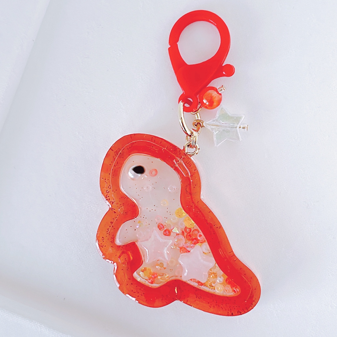 🦖ティラノサウルス シェイカー⭐️ レジン シャカシャカ キーホルダー