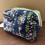 刺繍ポーチ　翠翠