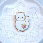おめかしにゃんこブローチ