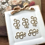 【 earring 】シック な お花  𓂂◌ 