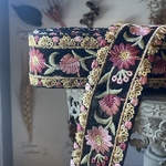 ♡[実物のお色味と違う場合があります] インド刺繍リボン　花　インド刺繍　スパンコール　刺繍リボン　リボン　りぼん　※10月8日よりゆうパケットにて発送
